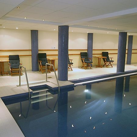 Hotel Adlon Mariehamn Bagian luar foto
