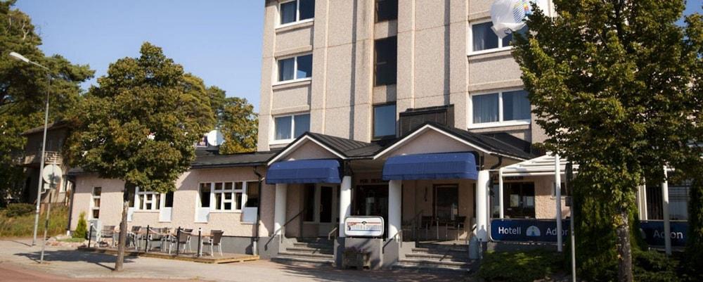 Hotel Adlon Mariehamn Bagian luar foto