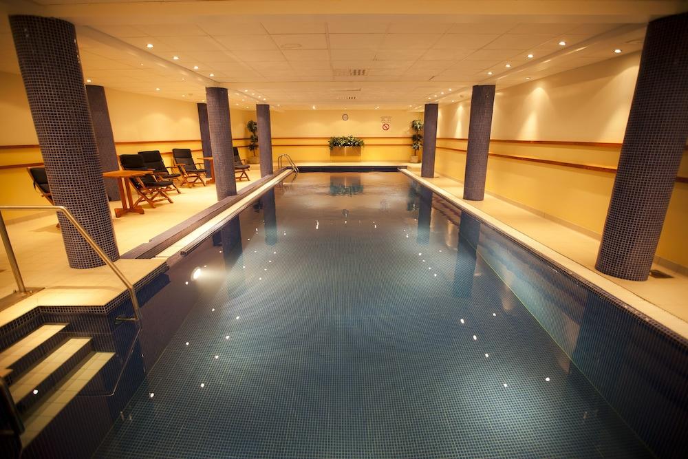 Hotel Adlon Mariehamn Bagian luar foto