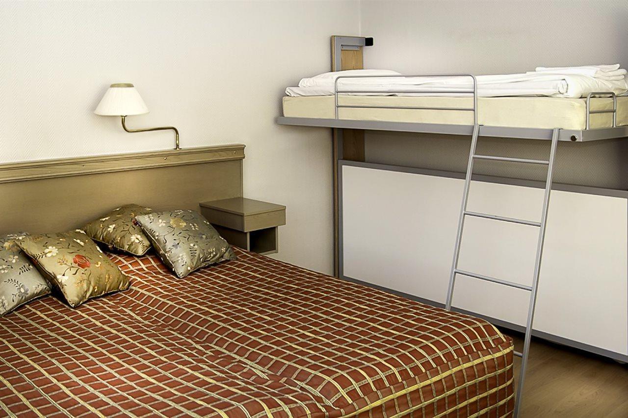 Hotel Adlon Mariehamn Bagian luar foto