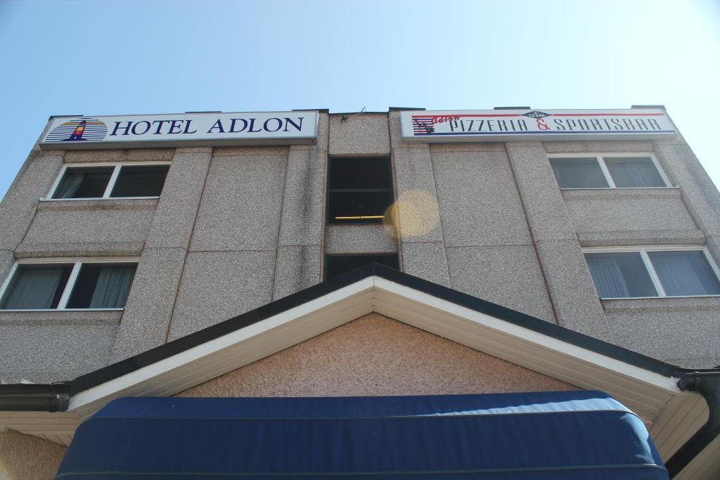Hotel Adlon Mariehamn Bagian luar foto