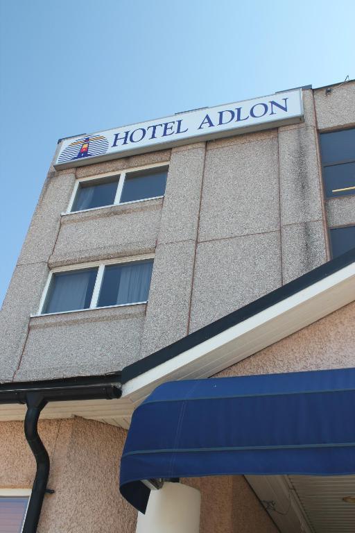 Hotel Adlon Mariehamn Bagian luar foto