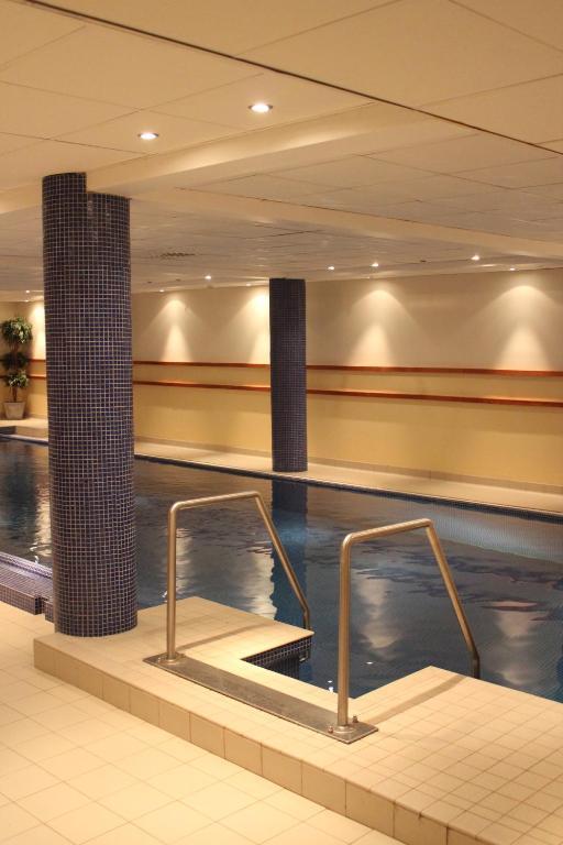 Hotel Adlon Mariehamn Bagian luar foto